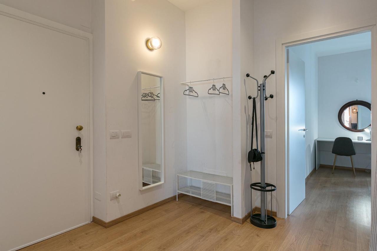Max'S House Apartment Milan Bagian luar foto